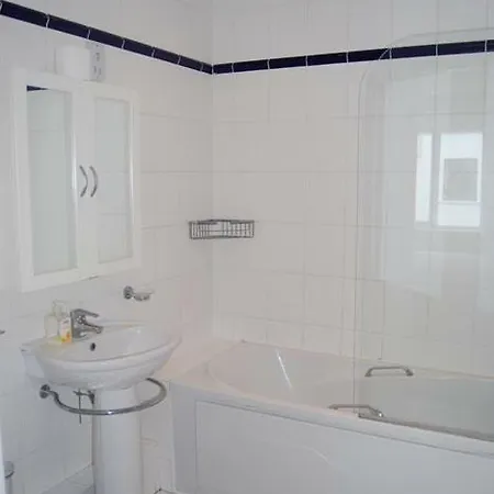 Апартаменты Harbour View Кинсэйл